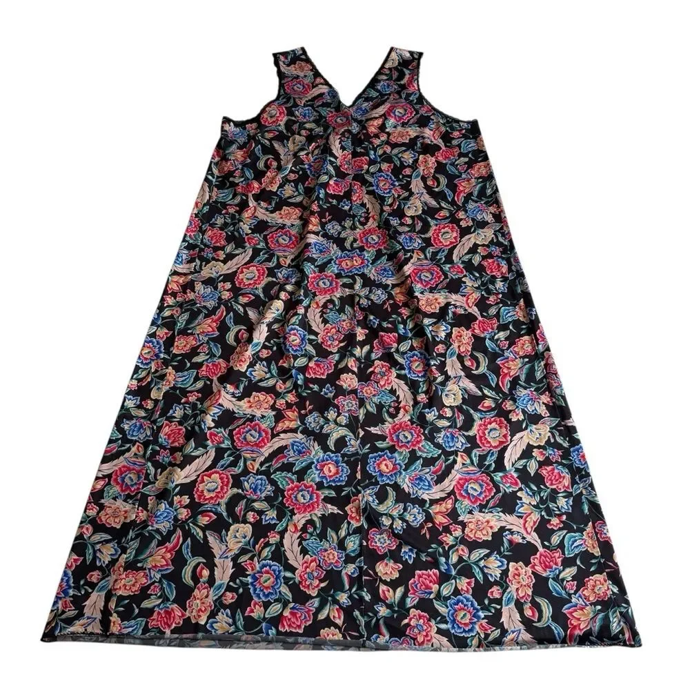 Vintage Vanity Fair Dark Floral Lace Long Nightgown Nightdress Made in USA Sz L